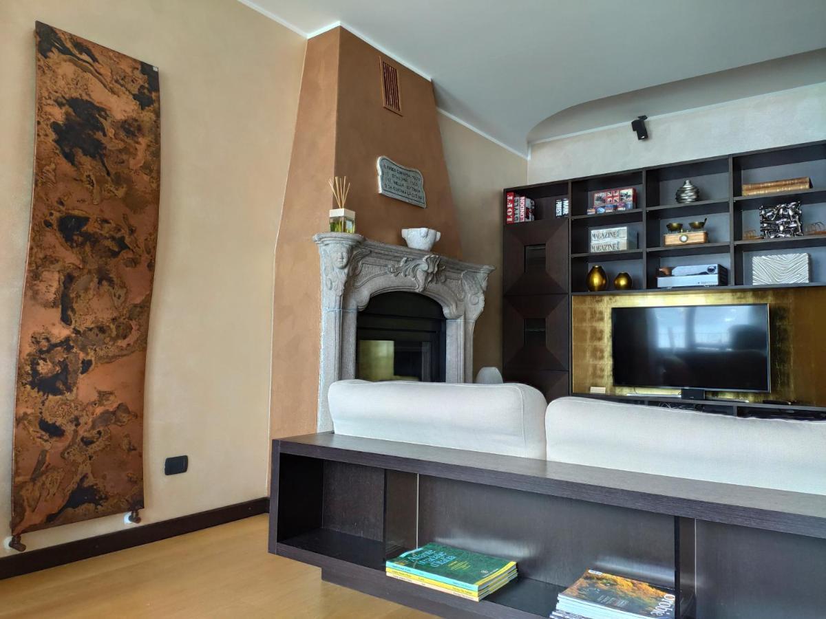 Bellagio Lakeside Apartment Luaran gambar